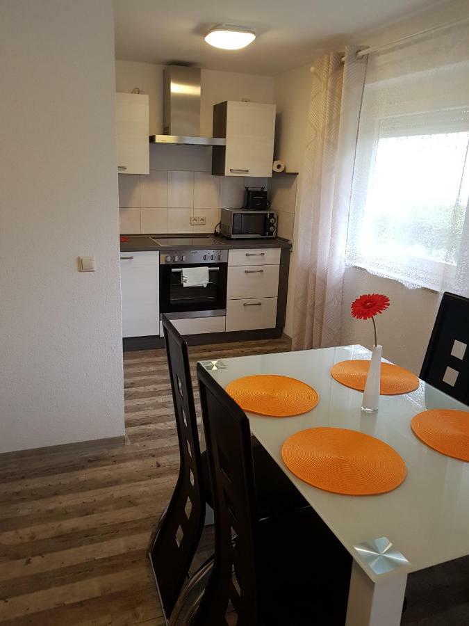 Ferienwohnung Zoja Rust Ngoại thất bức ảnh